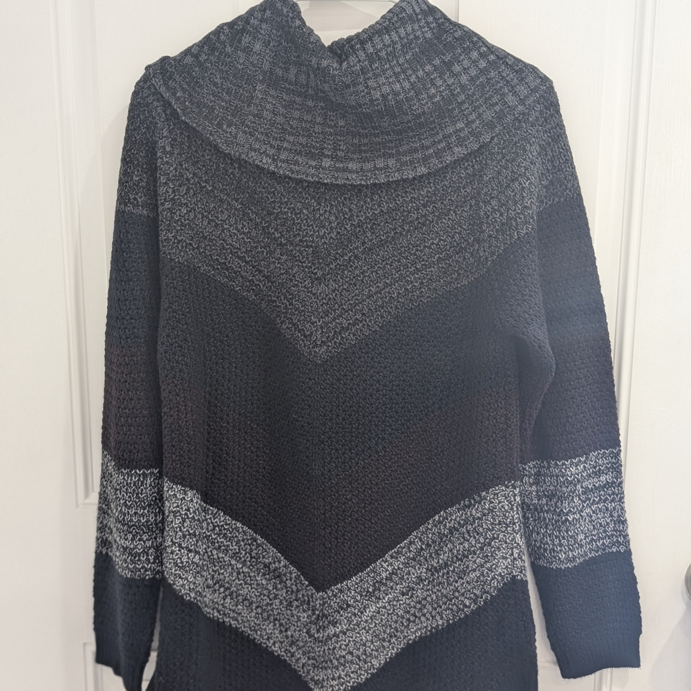 Elegant Black and Gray Chevron Design Cowl Neck Sweater